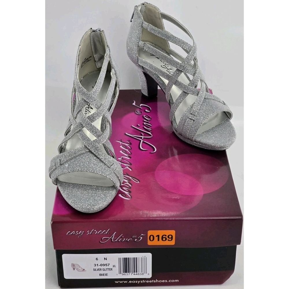 Easy Street Womens Bee Silver Glitter Heeled Sandals Sz 6‎ N Narrow NIB